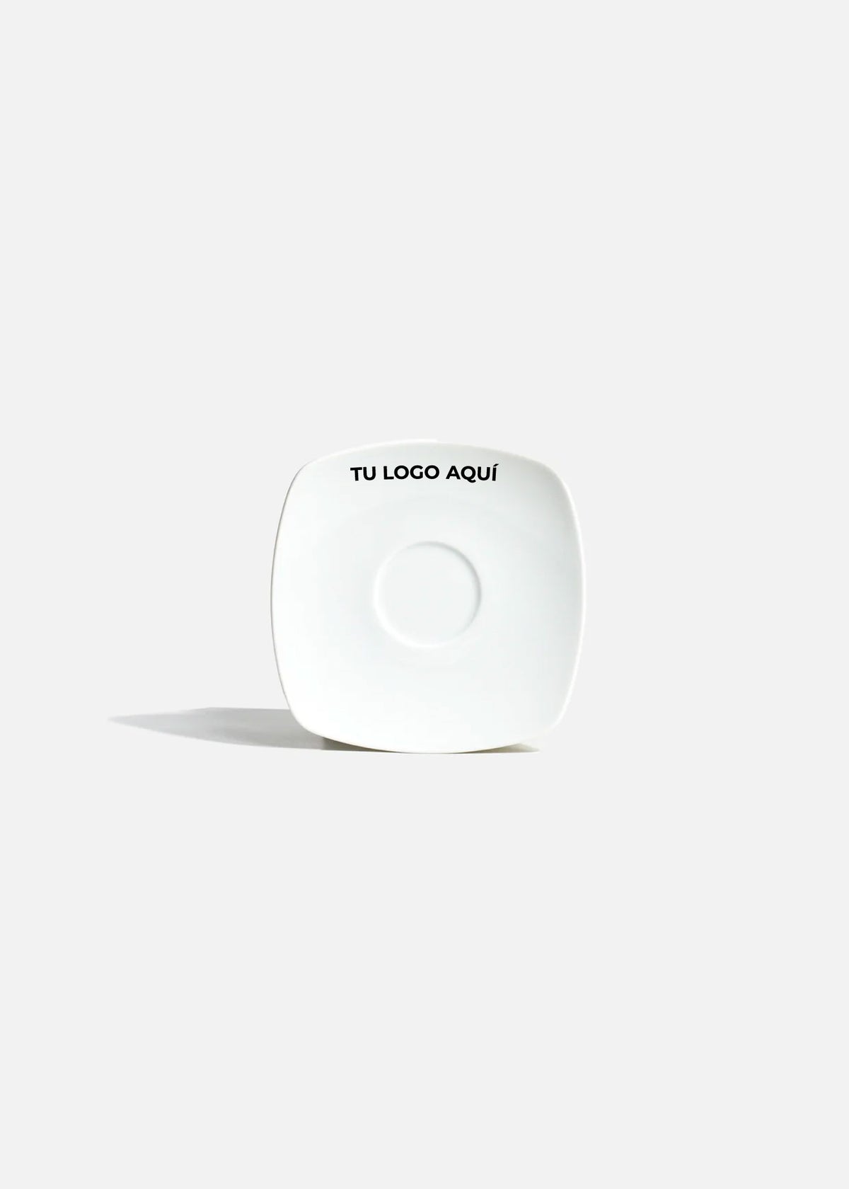 Plato taza de porcelana blanco personalizado logo simple Elegance 14 cm — imagen de producto