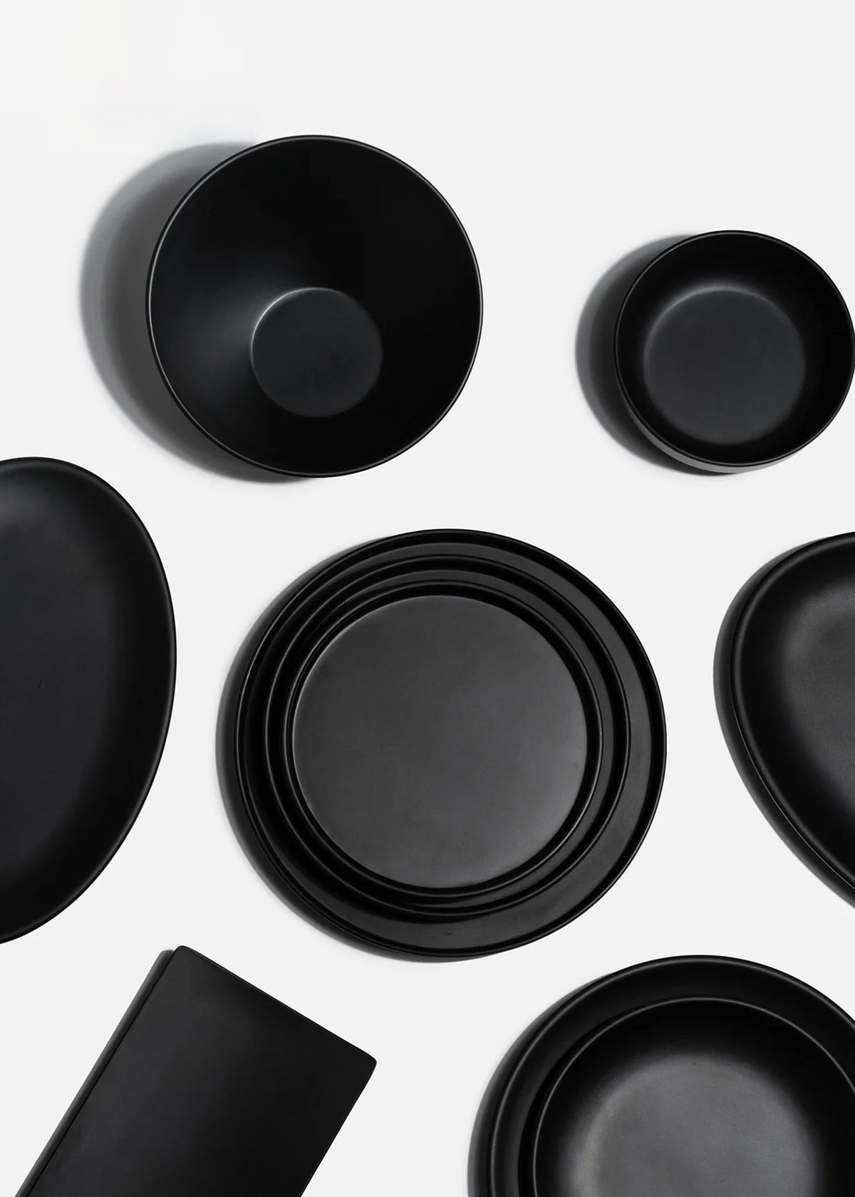 Platos trinche de melamina negro mate William — imagen de producto, vista 1