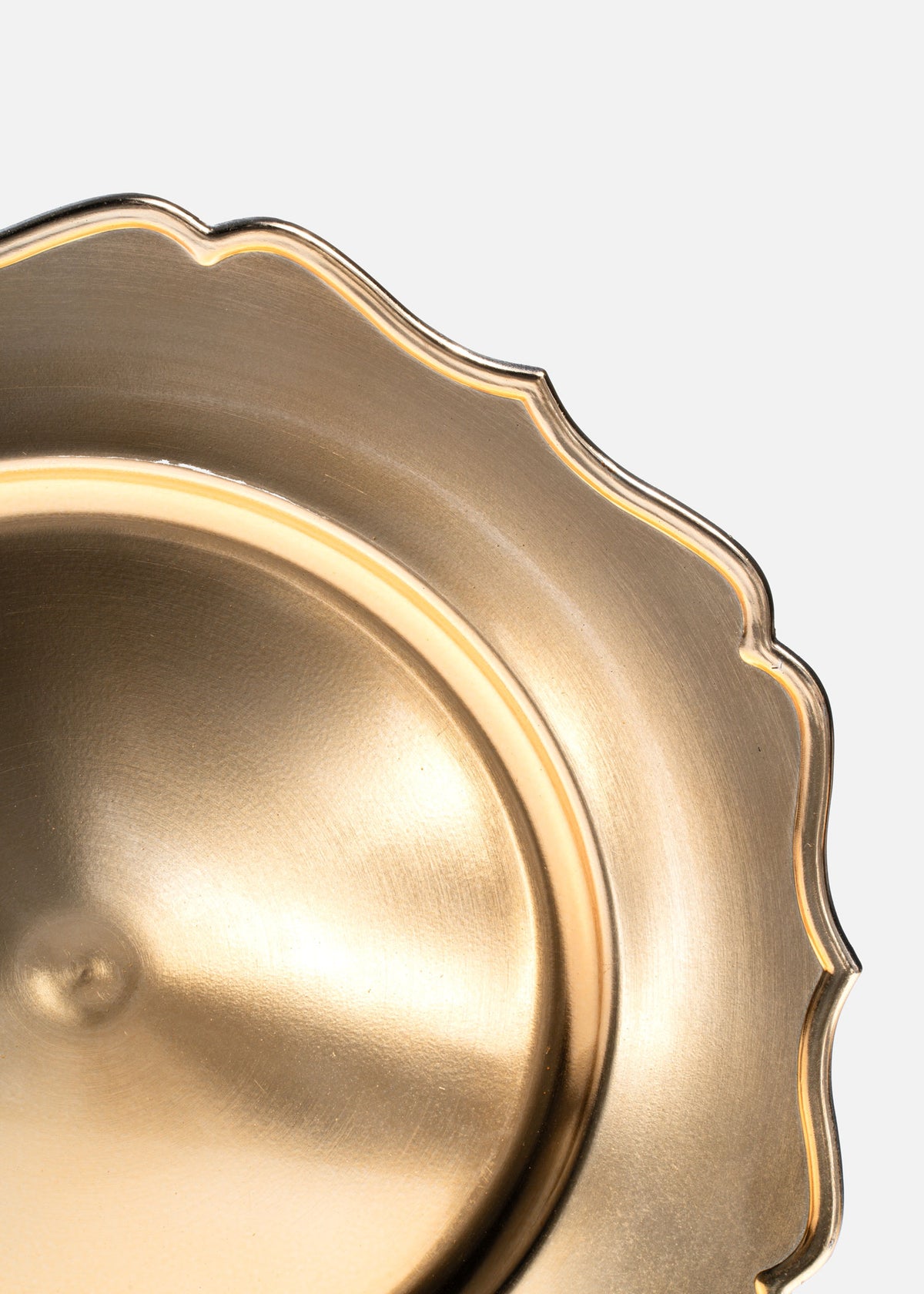 Bajo plato dorado de plástico Romana 33 cm — imagen de producto