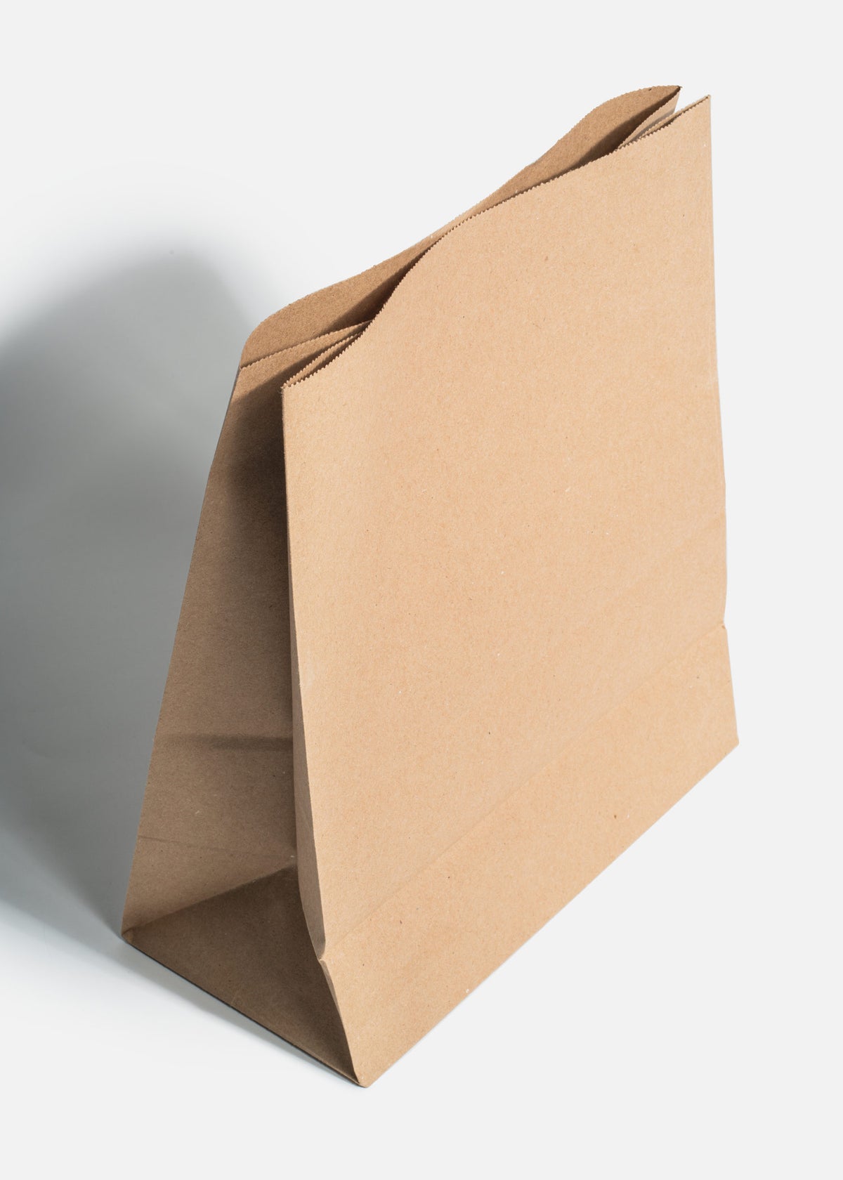 Bolsa de papel kraft café Bäq 25x30.5x12 cm — imagen de producto