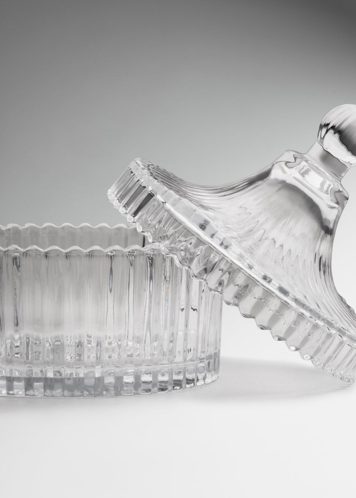 Bomboneras de vidrio con rayas transparente 100, 290 y 550 ml — imagen de producto