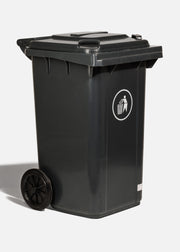 Bote de basura con tapa de plástico gris y ruedas 100 L — imagen de producto