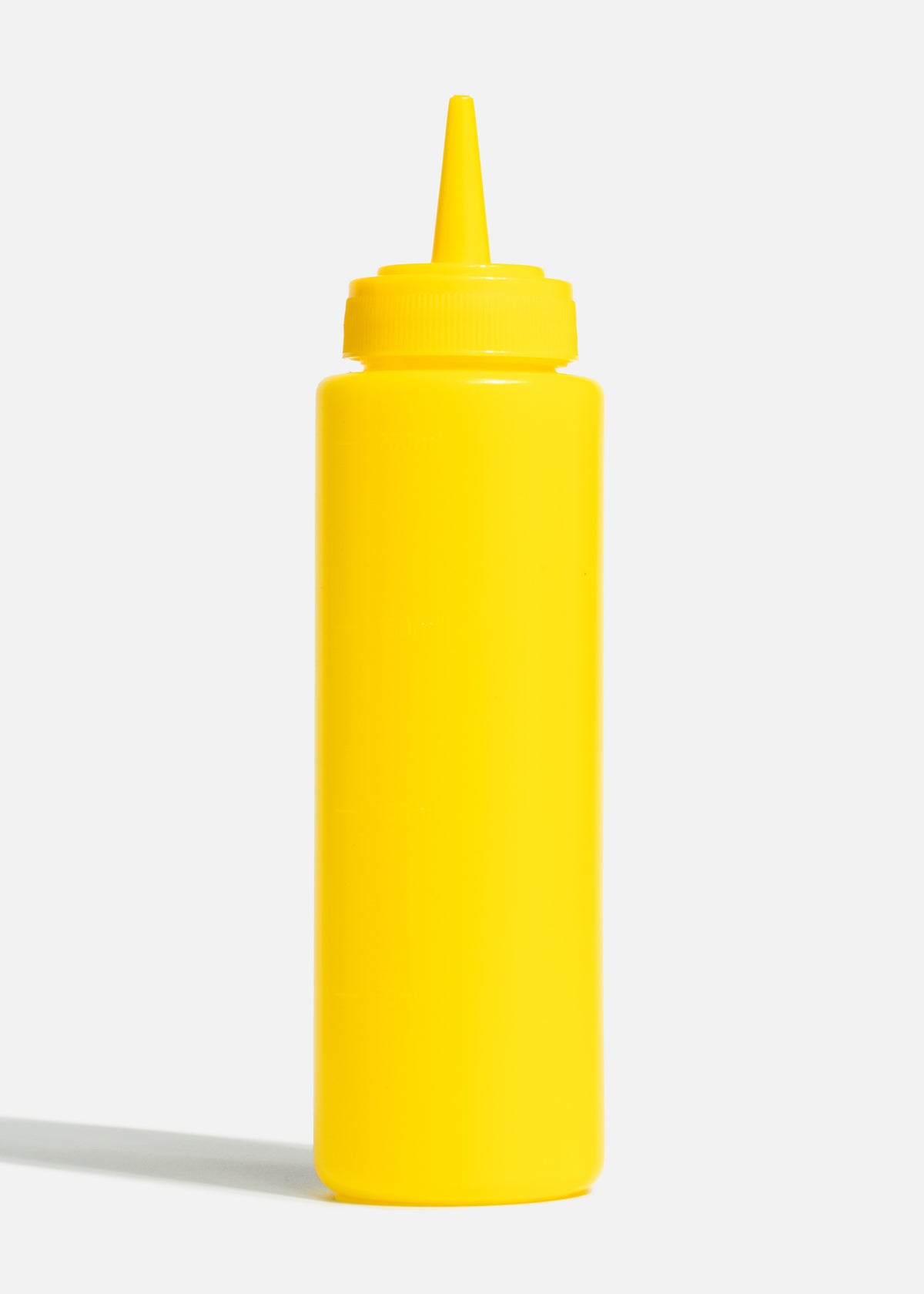 Botella dispensadora para aderezo de plástico amarilla NSF 236 ml — imagen de producto