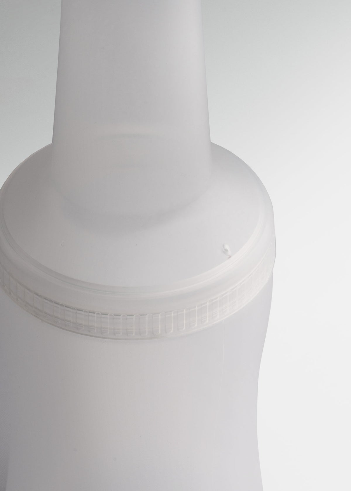 Botella dosificadora para mezcla de plástico blanco 1 L — imagen de producto