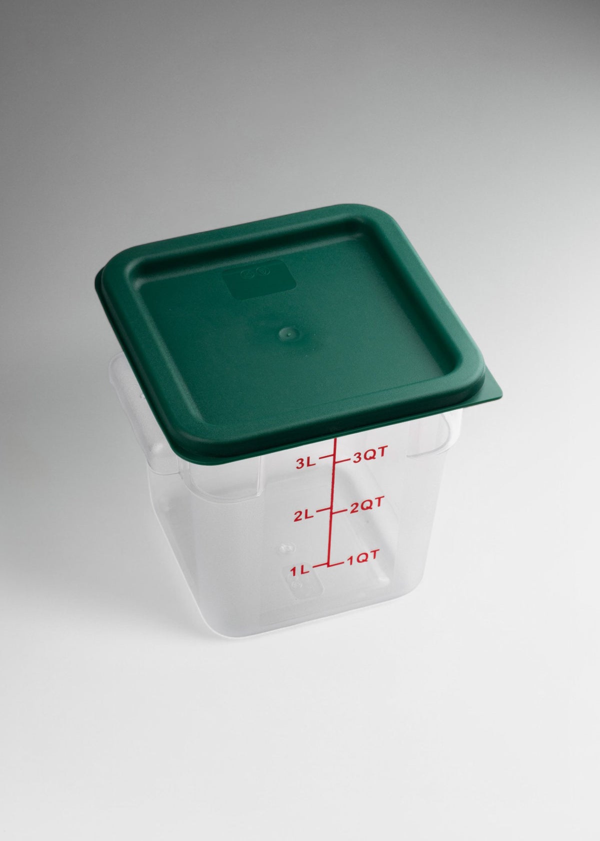 Cambro contenedor de cocina de policarbonato cuadrado transparente 4 L — imagen de producto