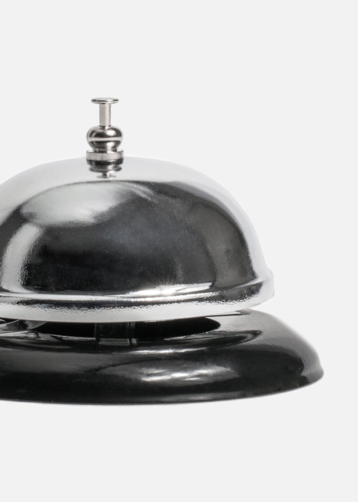 Campana de servicio de acero inoxidable plata Ding 10.2 cm — imagen de producto