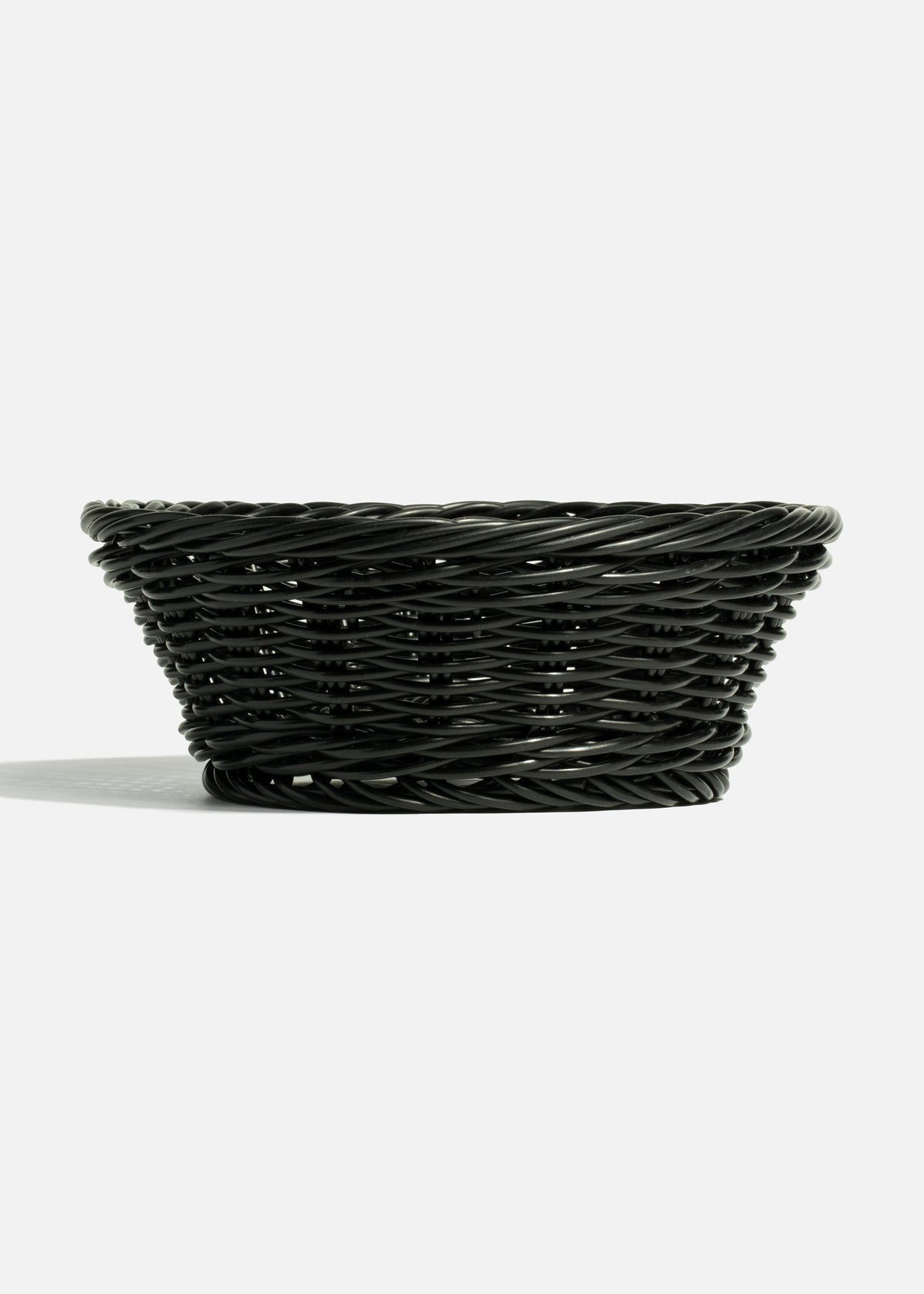 Canasta tejida redonda para pan negro Roundy — imagen de producto