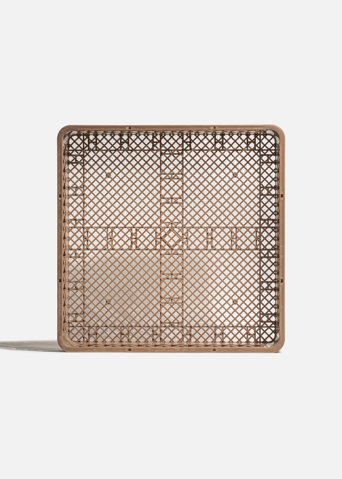 Canastilla lava loza (cubiertos) de plástico beige abierto malla fina 50x50 cm — imagen de producto