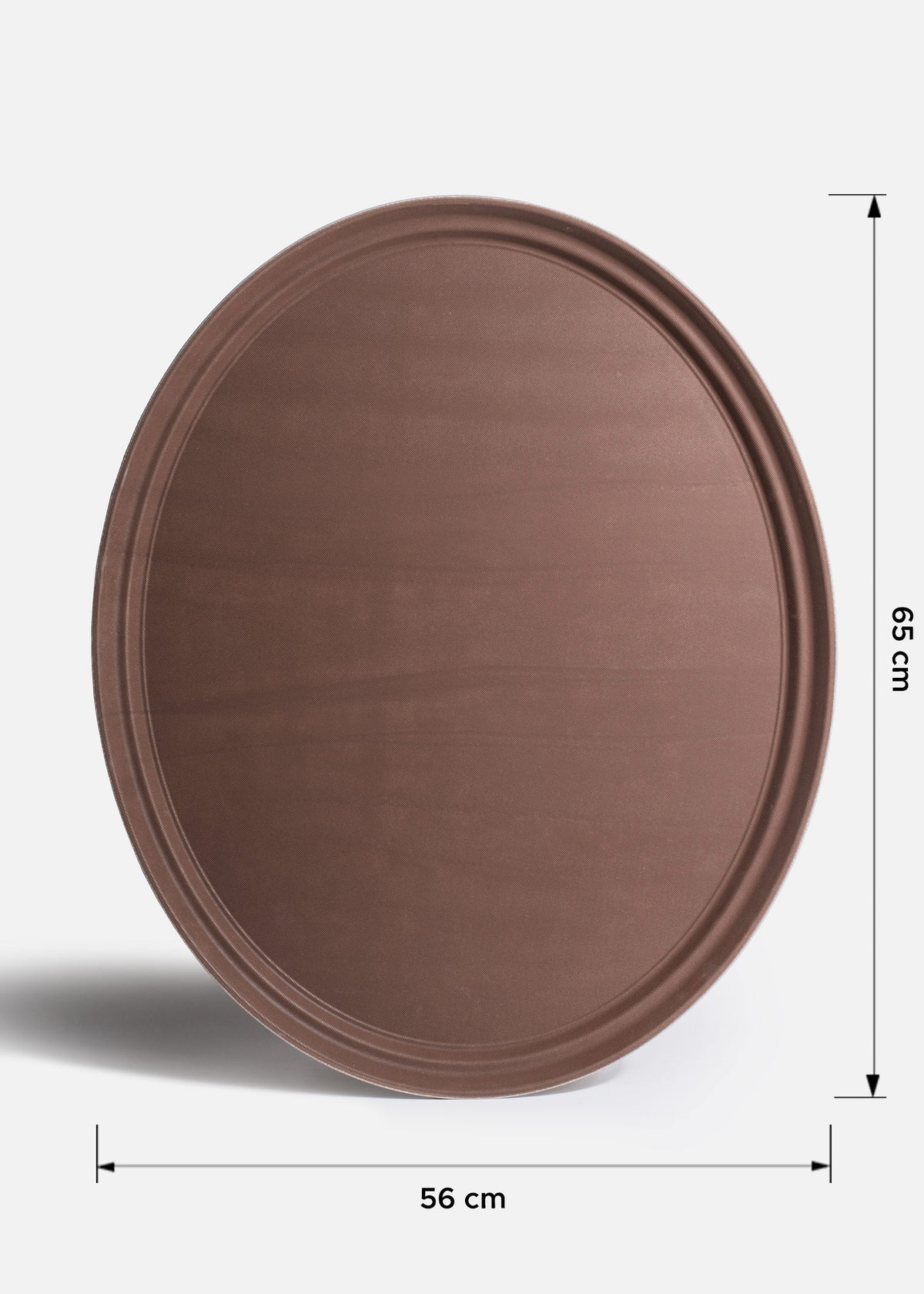 Charola para mesero ovalada de plástico café antideslizante 56x68 cm — imagen de producto