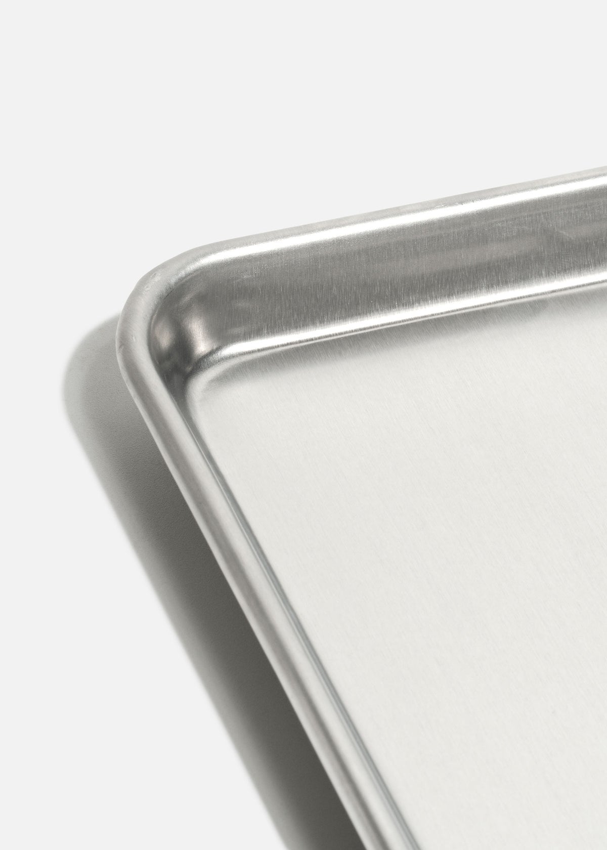 Charola de aluminio grado alimenticio para pan plata 40x60 cm — imagen de producto