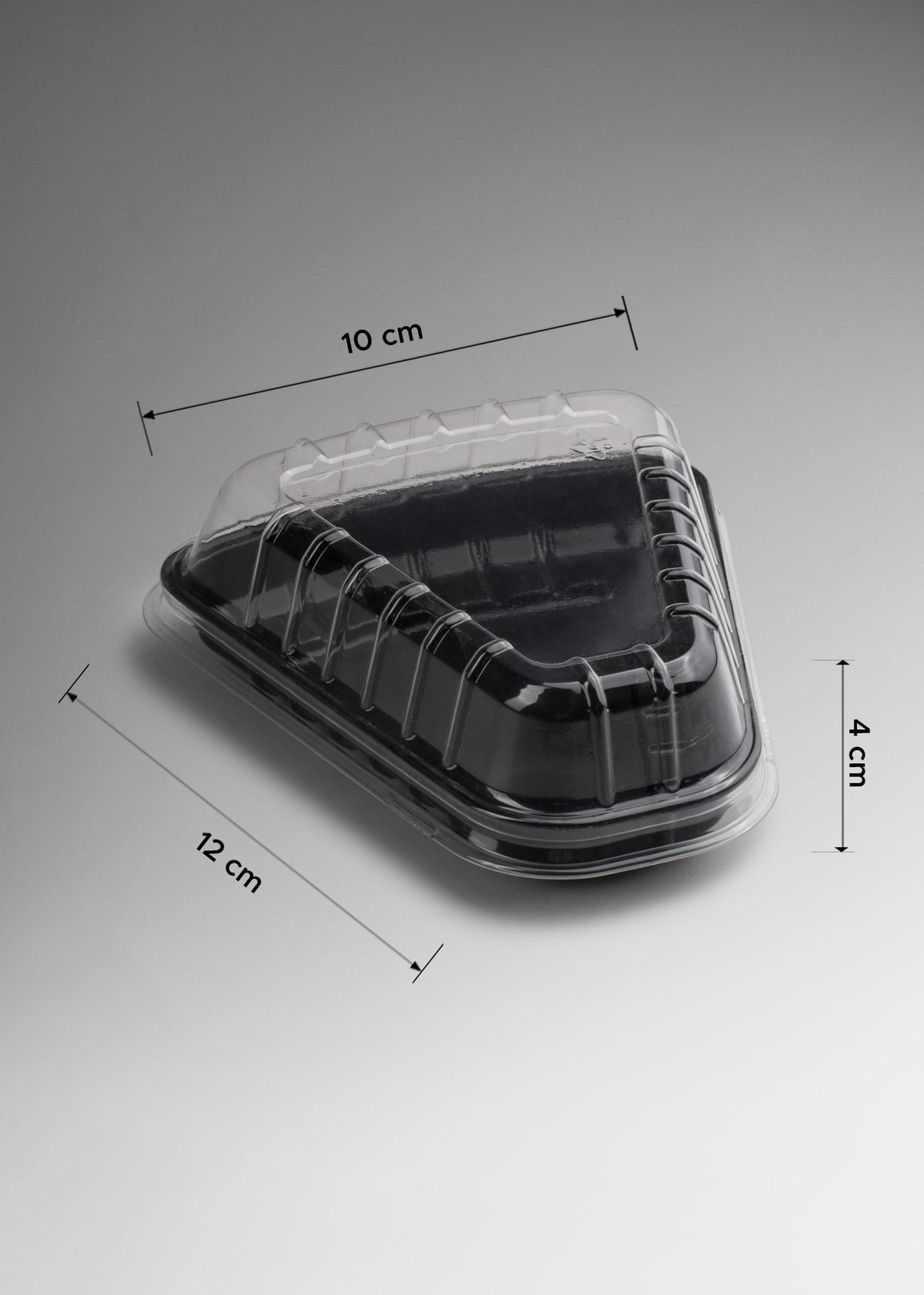 Contenedor para rebanada de pastel de pet transparente base negra 12x10x4 cm — imagen de producto