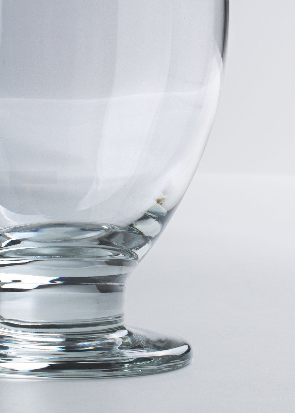 Copa de agua vidrio transparente Ferrara 420 ml — imagen de producto, vista 4