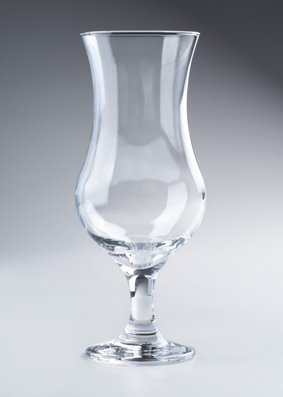 Copa para cóctel de vidrio transparente Huracan 355 ml — imagen de producto, vista 2