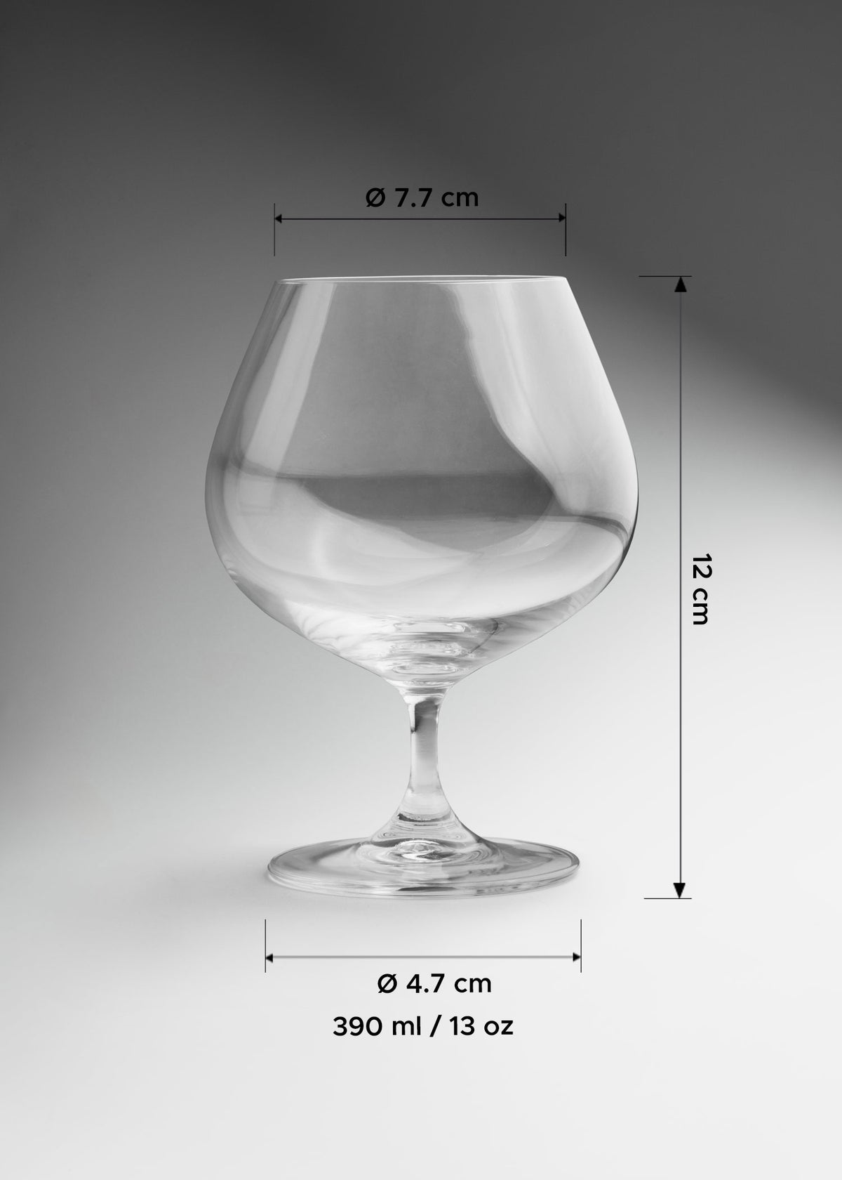 Copa para coñac de vidrio transparente Solenne 670 ml — imagen de producto