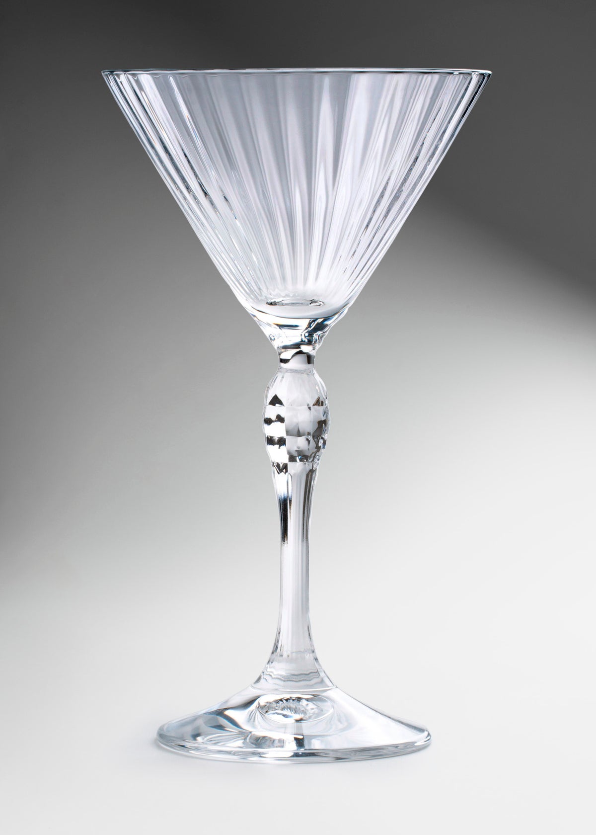 Copa de cristal transparente martini New York 240 ml — imagen de producto, vista 1