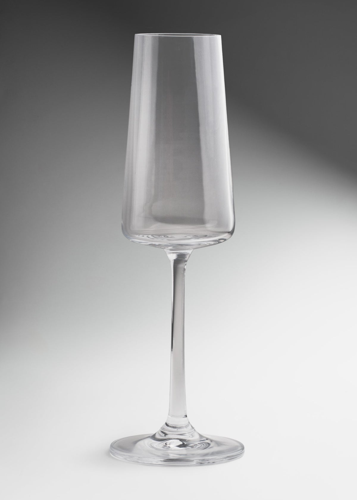 Copa flauta para champaña de vidrio transparente Kronoz 230 ml — imagen de producto