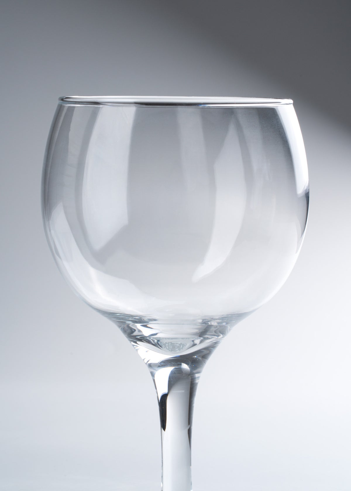 Copa para ginebra de vidrio transparente Gin Gin 600 ml — imagen de producto, vista 4