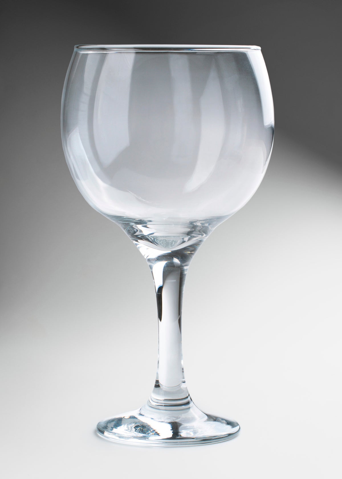 Copa para ginebra de vidrio transparente Gin Gin 600 ml — imagen de producto, vista 1