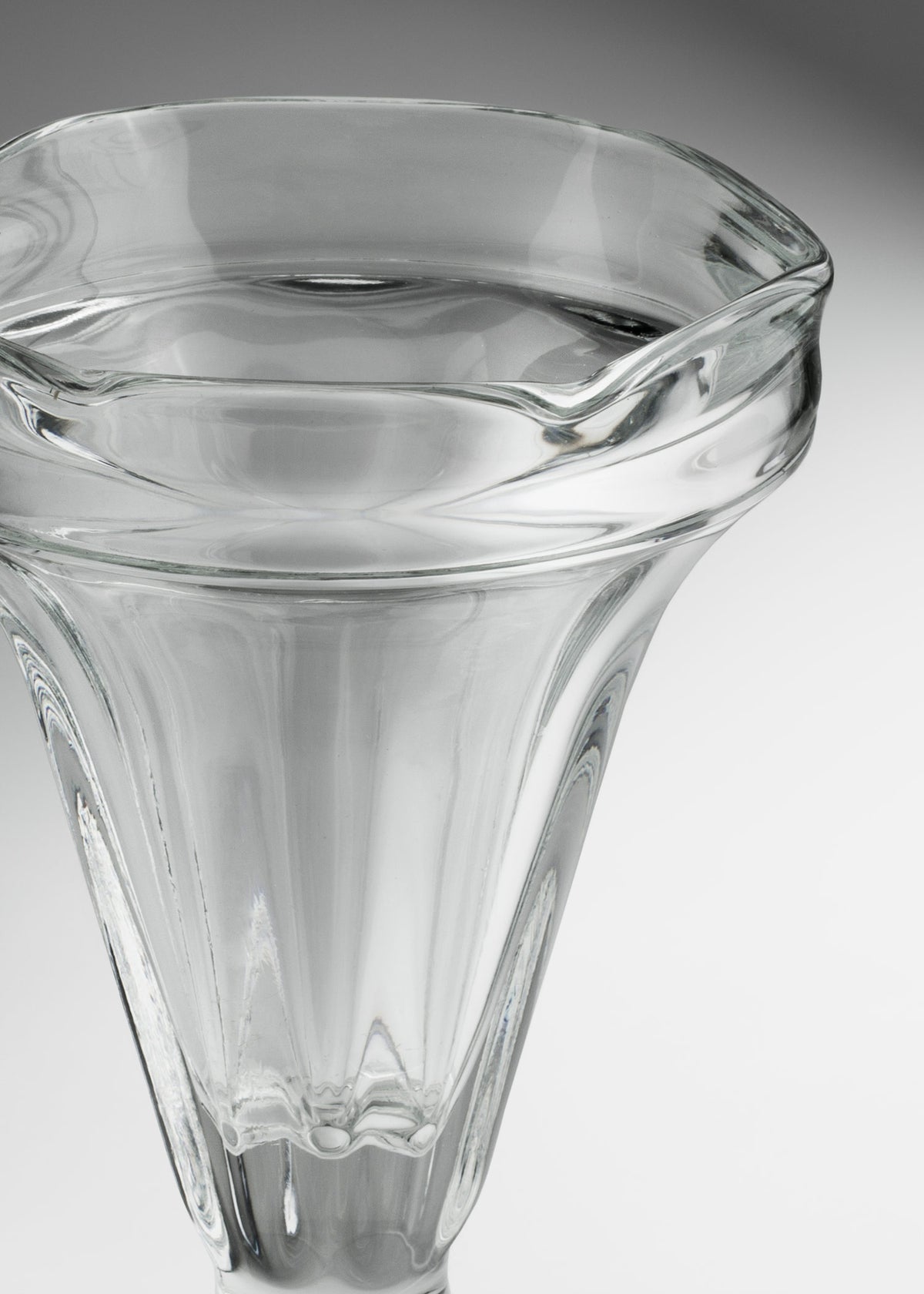 Copa para malteada o mariscos de vidrio transparente Fiore 205 ml — imagen de producto