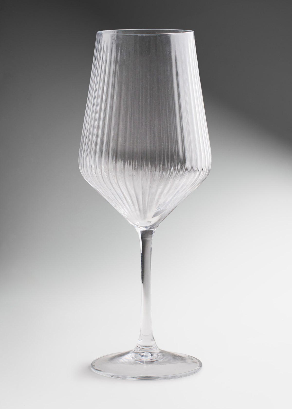 Copa para vino tinto de cristal transparente con líneas texturizadas elegante para restaurante y bar 640 ml — imagen de producto
