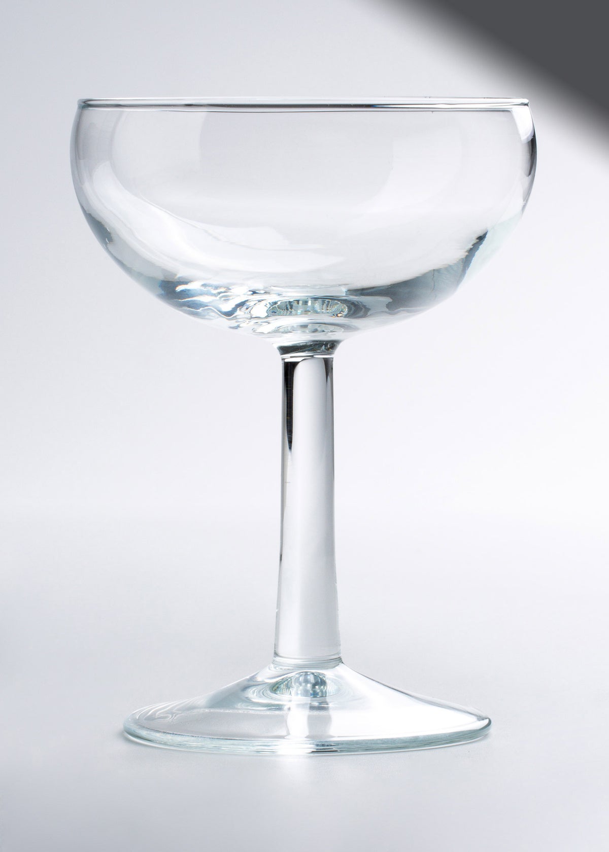 Copa para cóctel de vidrio transparente Monastrell 170 ml — imagen de producto, vista 1