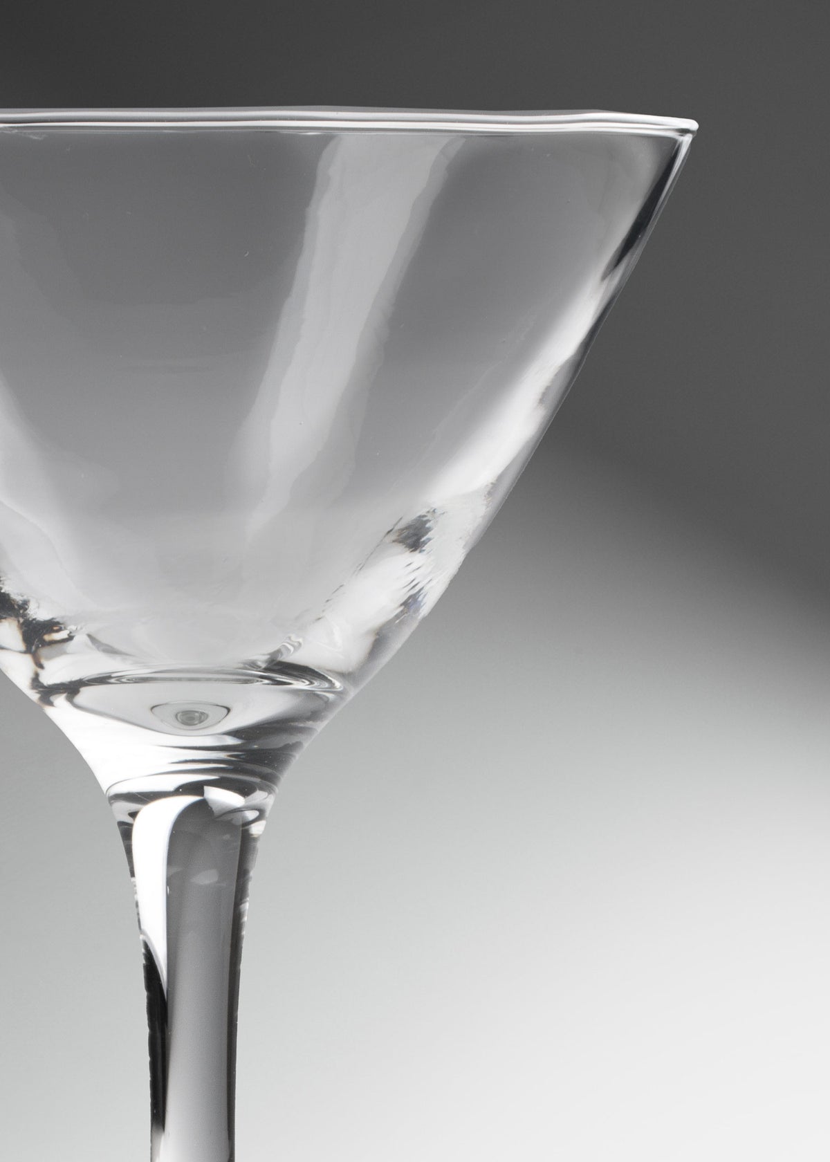 Copa de vidrio transparente para martini Chill 310 ml — imagen de producto