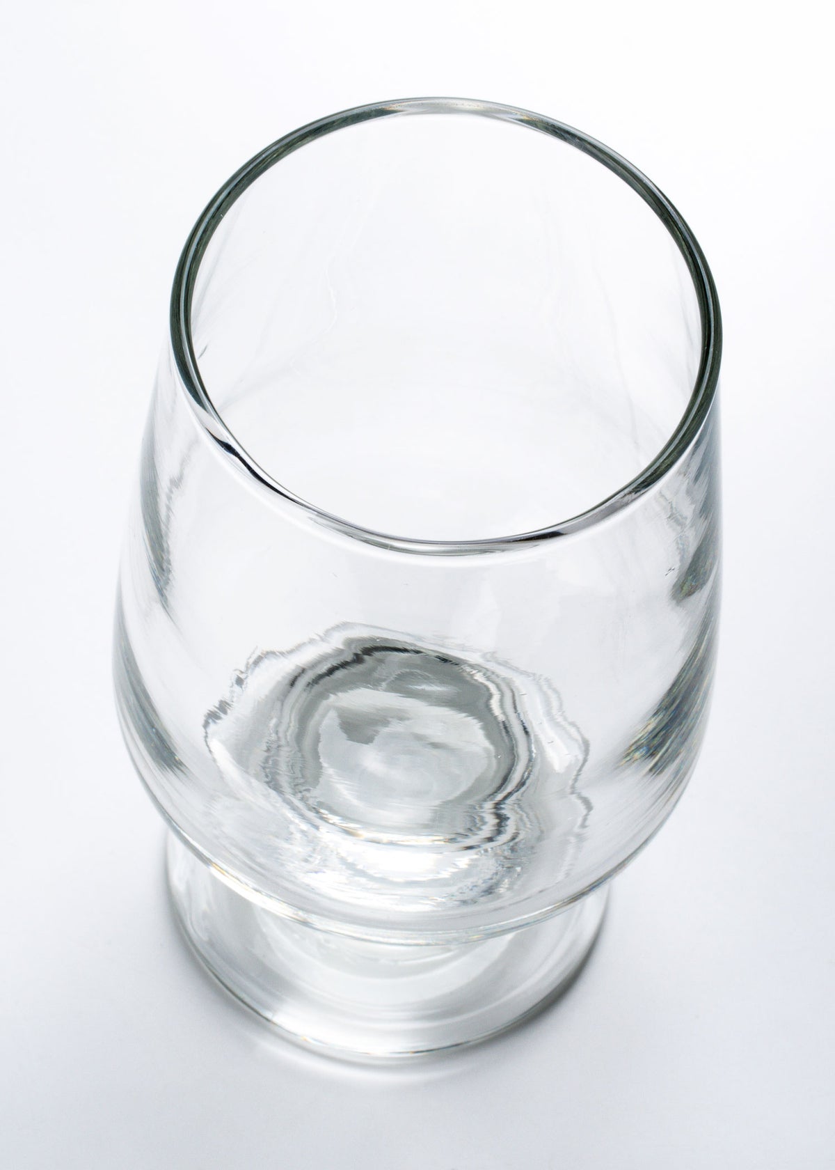 Copa para agua de vidrio transparente Eleia 380 ml — imagen de producto, vista 3