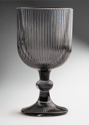 Copa de vidrio humo elegante para bebidas Lines 350 ml — imagen de producto