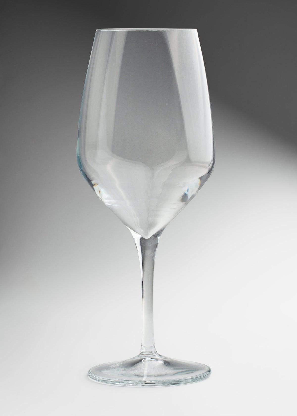 Copa de vidrio transparente para vino tinto Napa 580 ml — imagen de producto