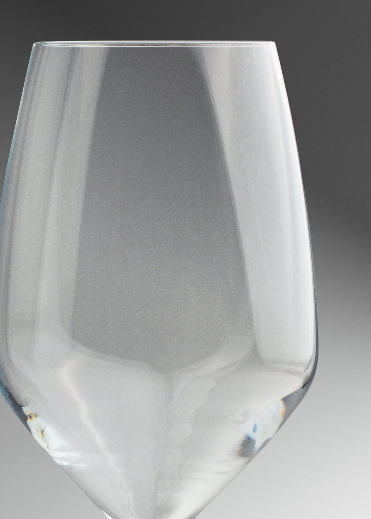 Copa de vidrio transparente para vino tinto Napa 580 ml — imagen de producto