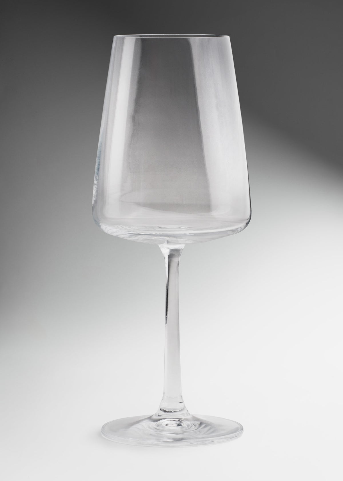 Copa para vino tinto de vidrio transparente Kronoz 520 ml — imagen de producto