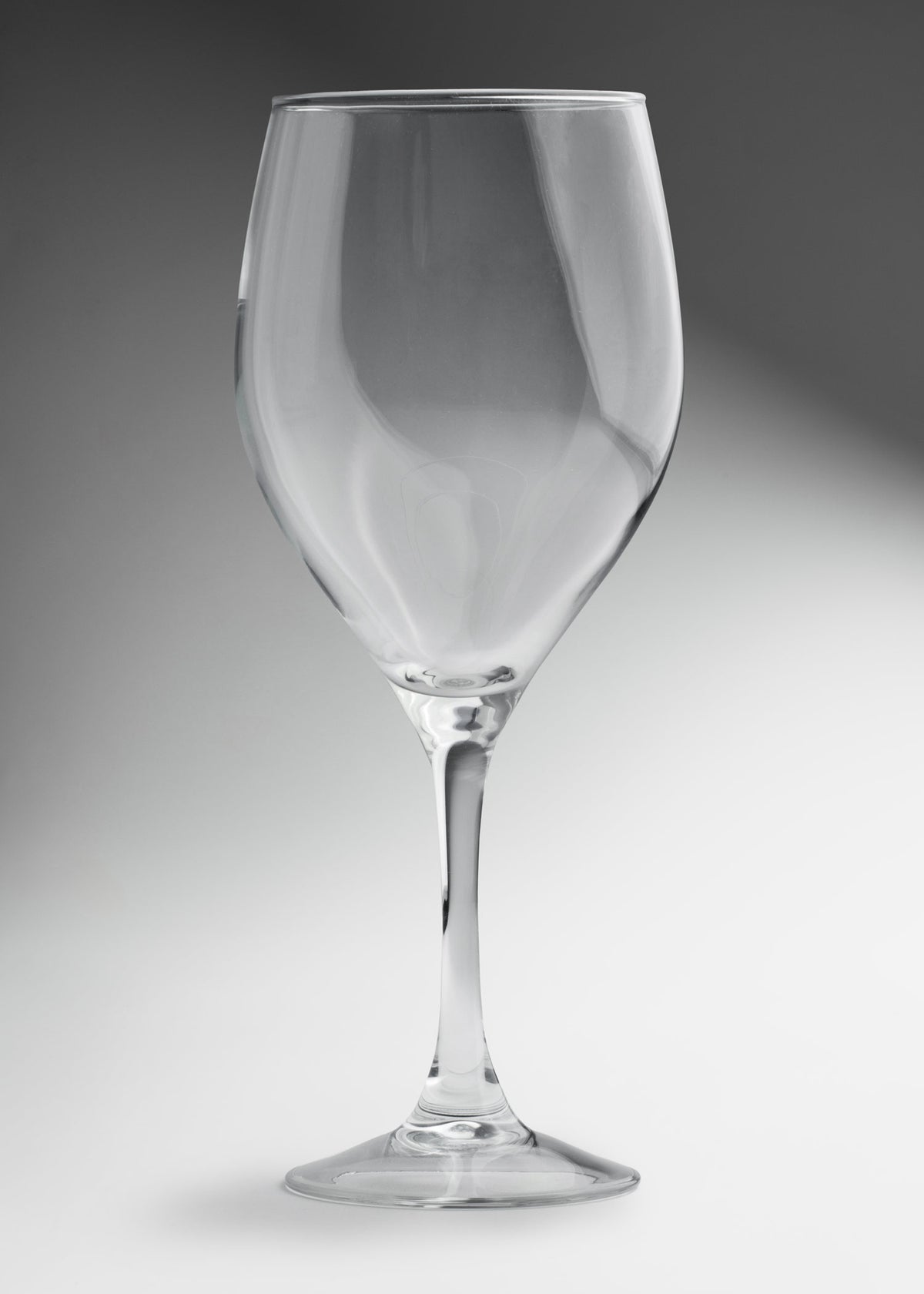 Copa para vino tinto de vidrio transparente Sauvignon 580 ml — imagen de producto