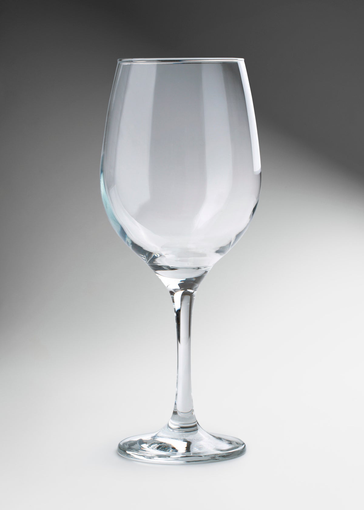 Copa vino tinto de vidrio transparente Barone 600 ml — imagen de producto, vista 1