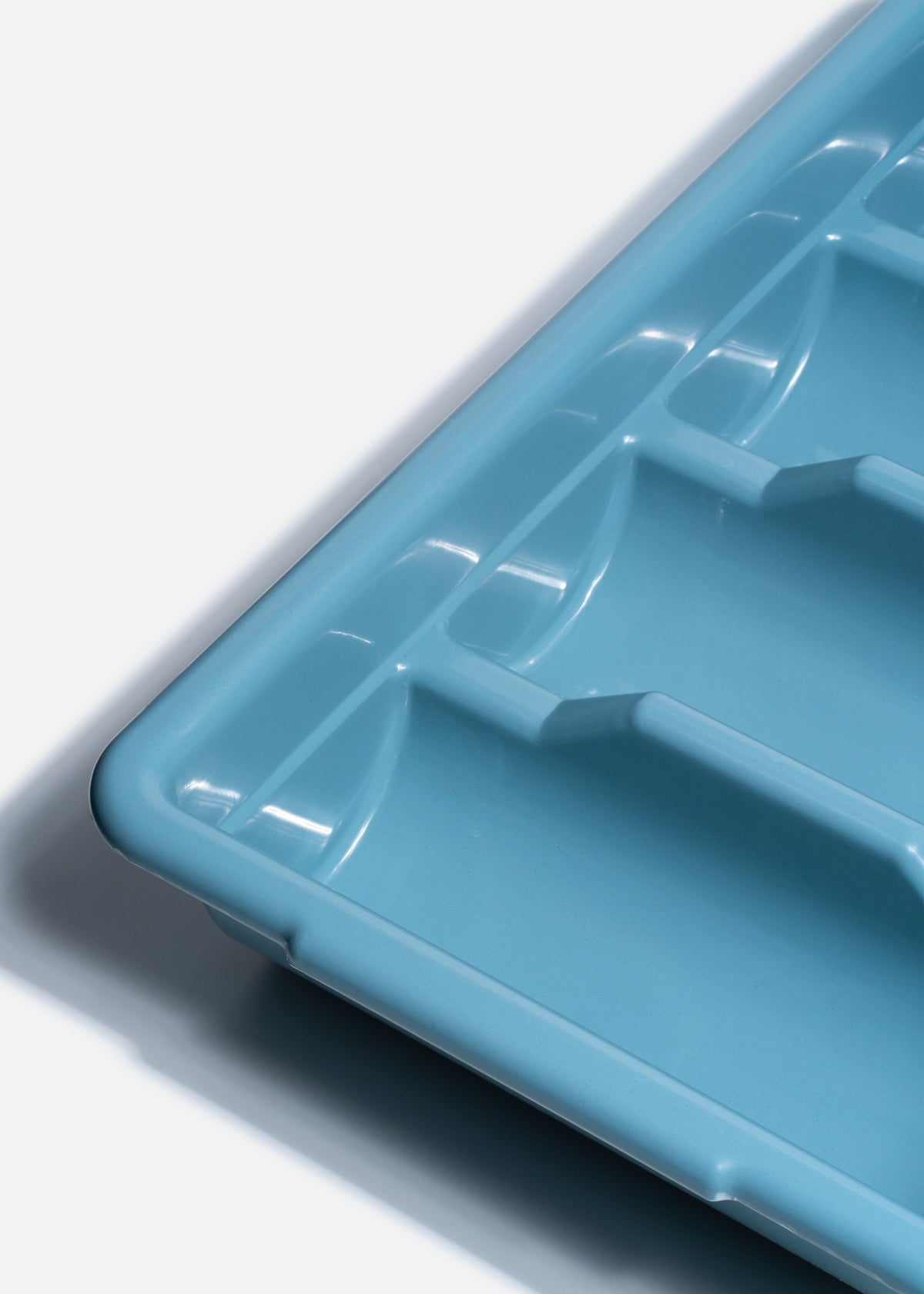 Cubertera de plástico gris con 4 compartimientos — imagen de producto, vista 4