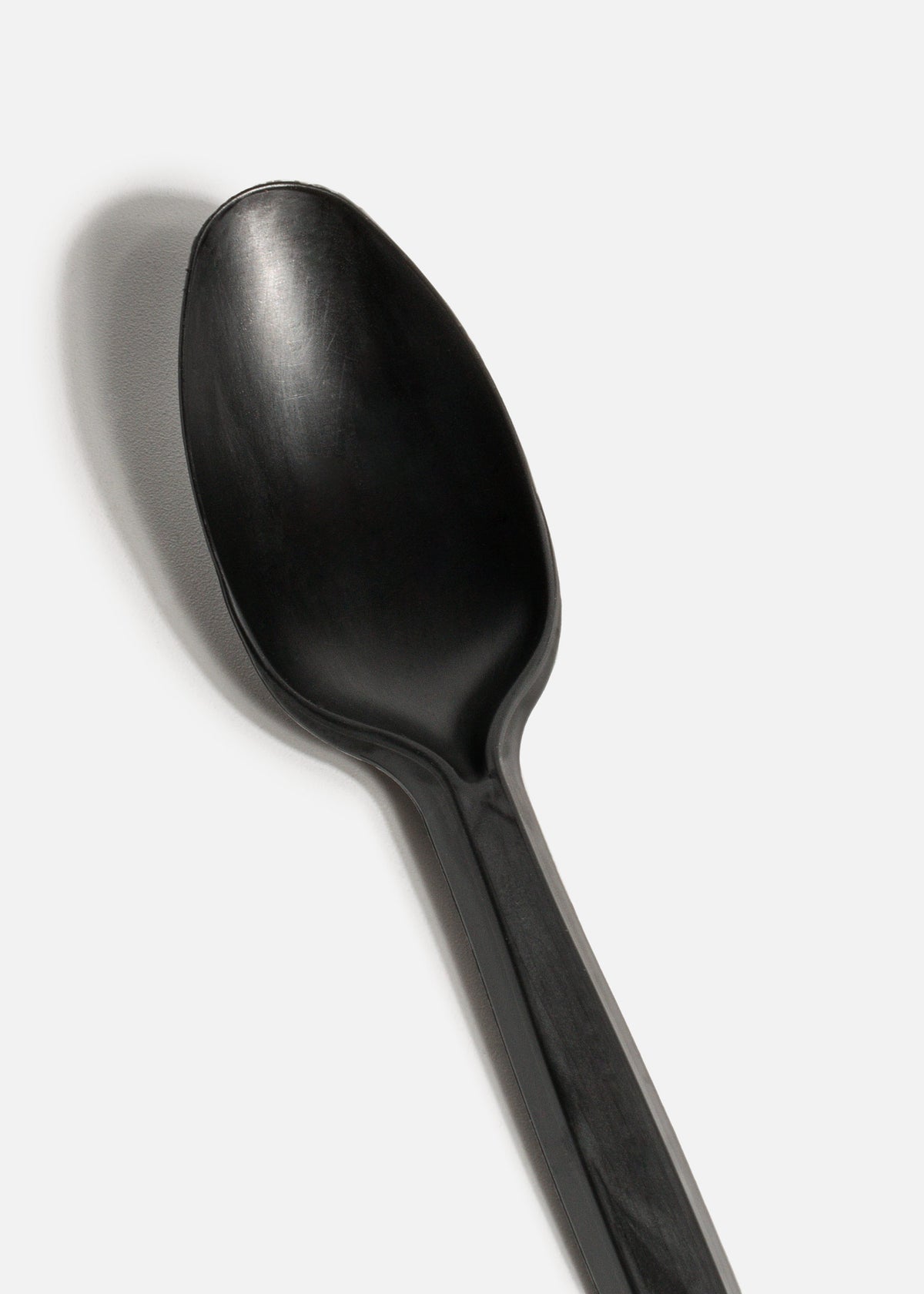 Cubiertos desechables de polipropileno / plástico negro medianos Inix — imagen de producto