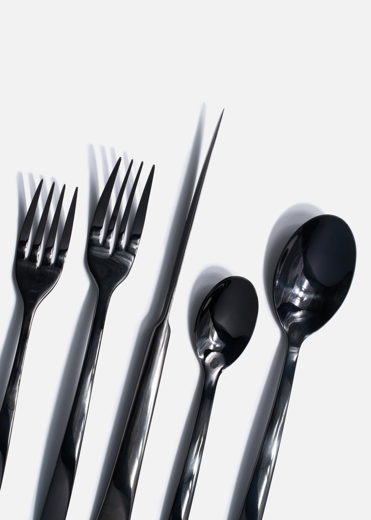 Cubiertos de mesa negro brillante Olimpo — imagen de producto, vista 2