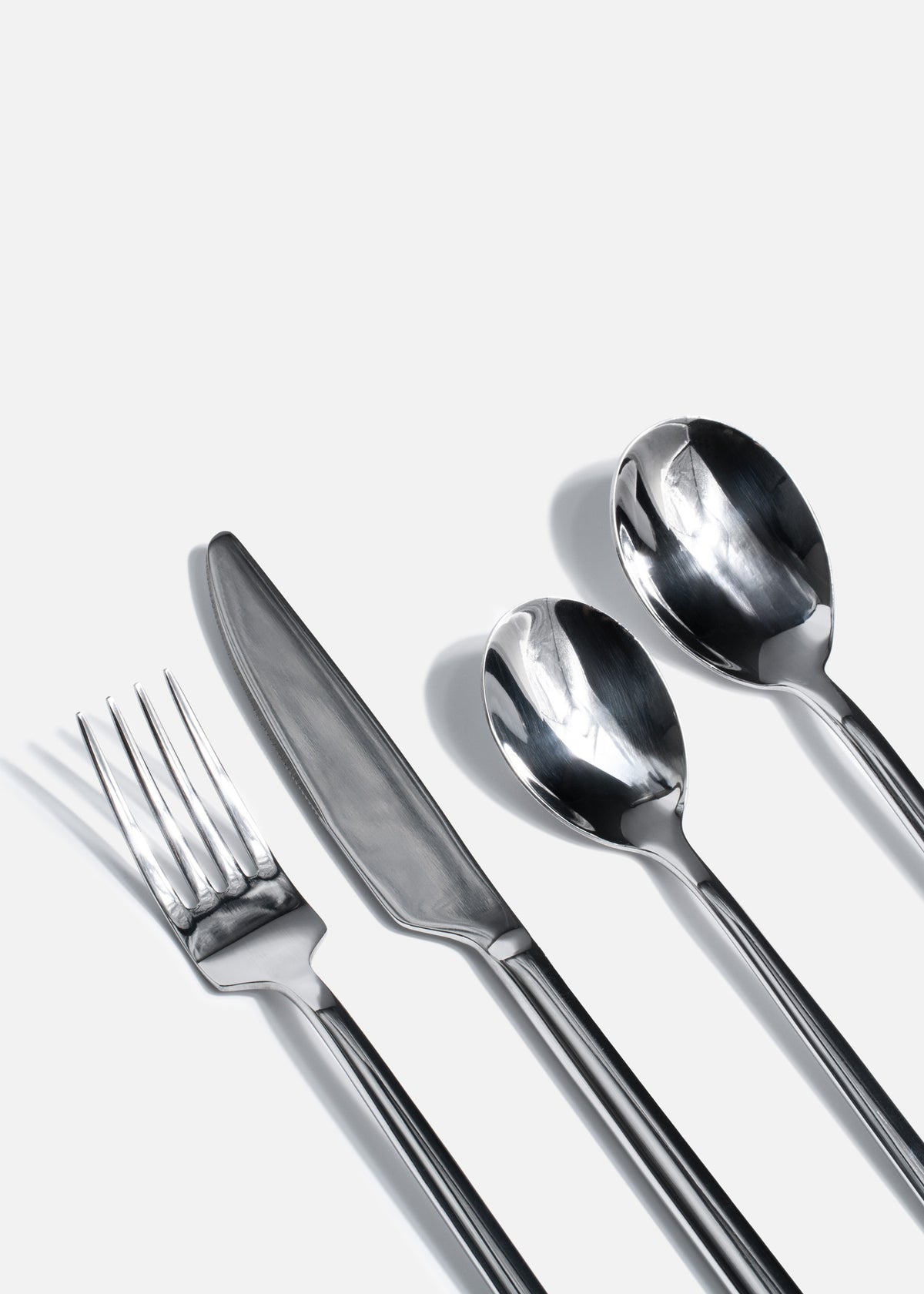 Cubiertos de acero inoxidable 18/10 plata Capri — imagen de producto