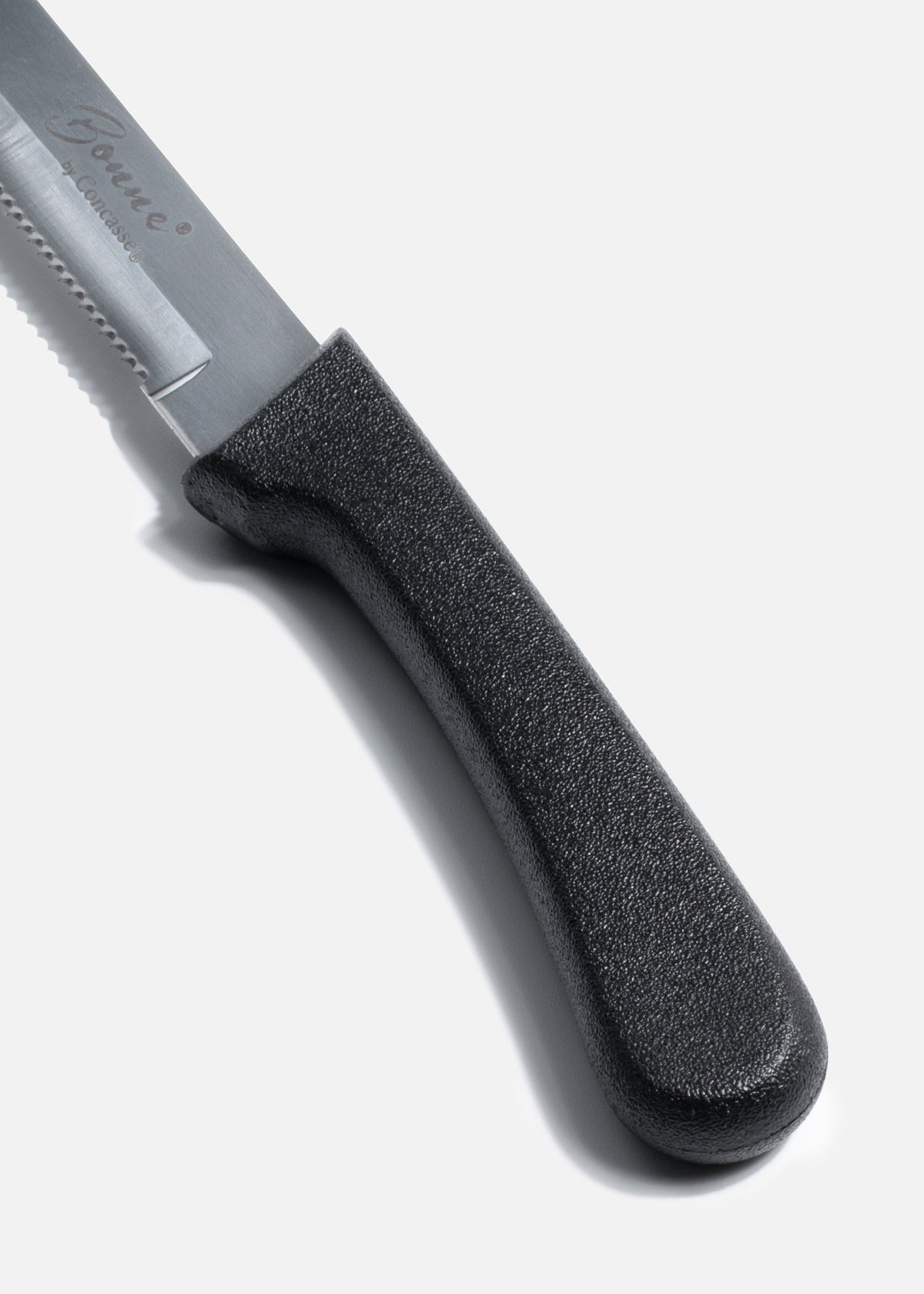 Cuchillo de acro inoxidable con sierra punta redonda de mesa 4". Premium — imagen de producto