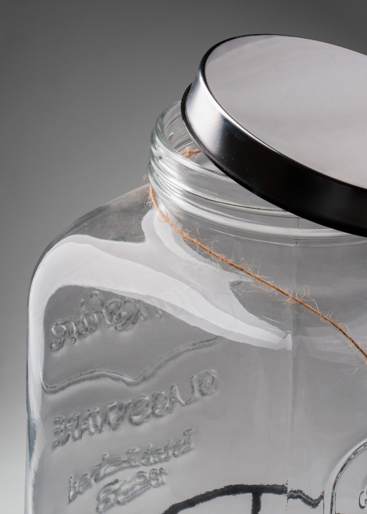 Uso profesional de Dispensador de vidrio con tapa y base para bebidas 5 L en buffets, restaurantes, hoteles, catering y eventos