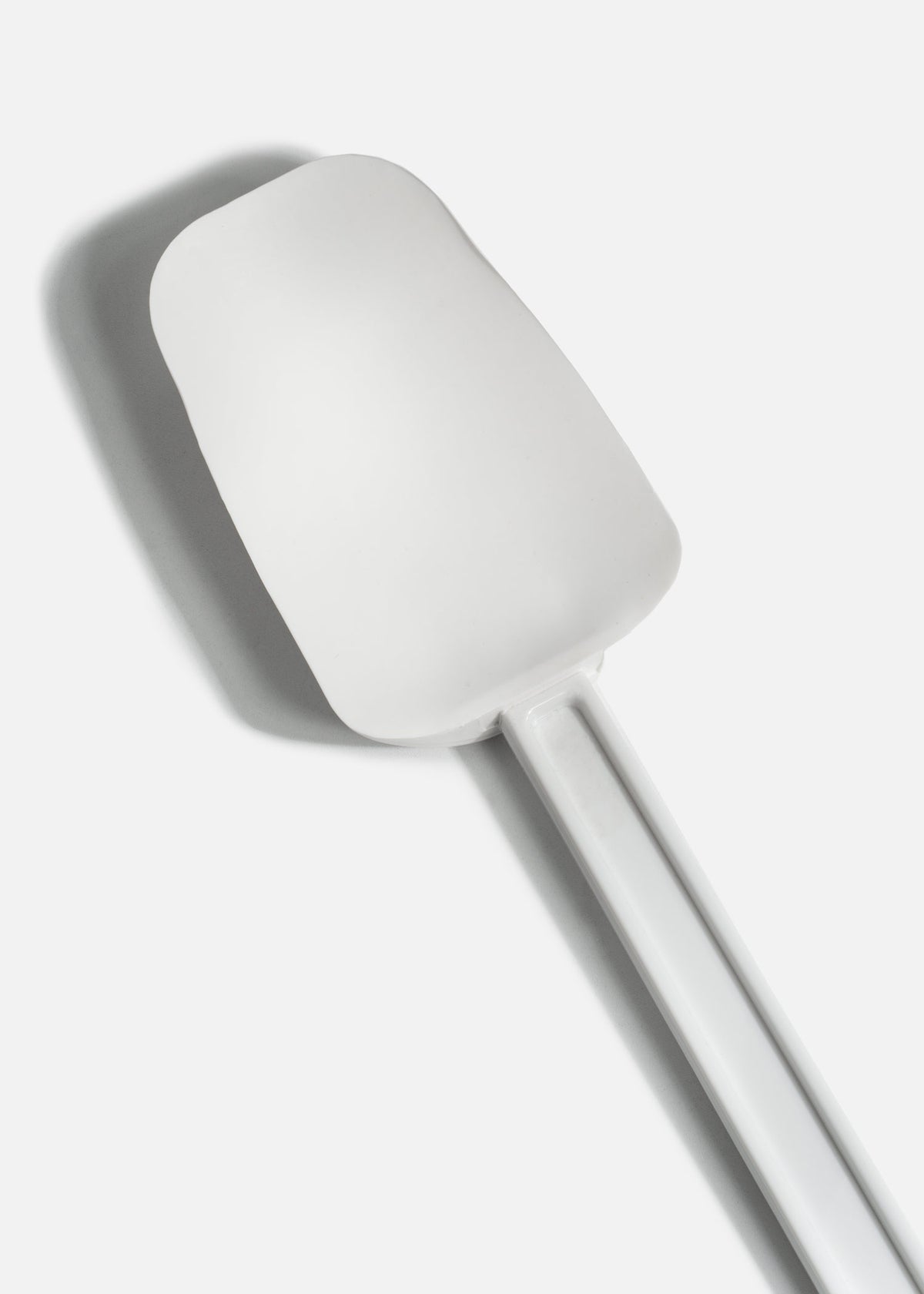 Espátula miserable con cabeza de talón de plástico blanco 16" — imagen de producto