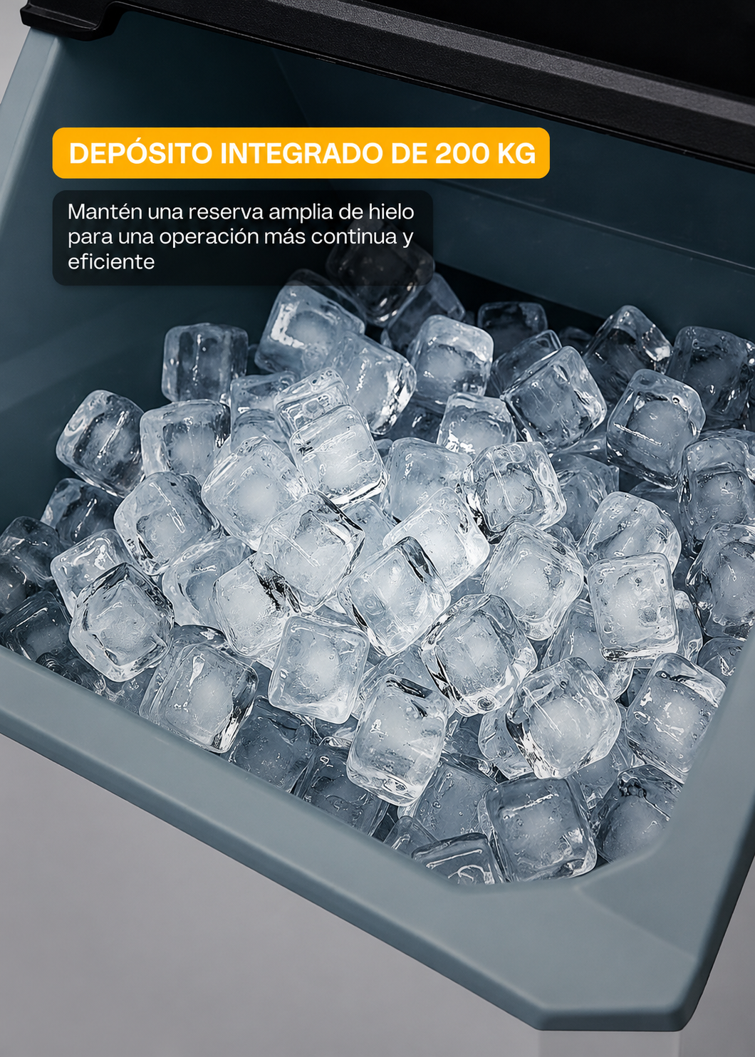 Fabrica industrial de hielo en cubo, producción de 230 kg por 24 hrs. , con deposito de 200 kg. Altura 174.5 cm, ancho 76 cm, largo 86 cm. Cubo de hielo de 2.2 cm. Rhino FAHIEL-230 — imagen de producto