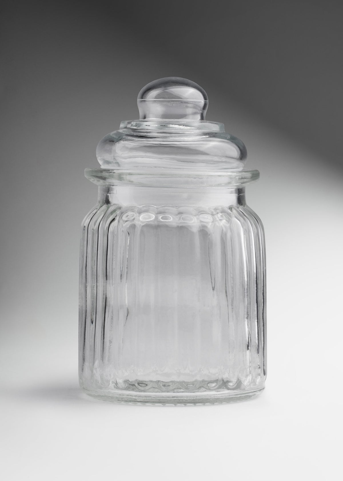 Frasco de vidrio estriado con tapa hermética para vela 300 y 650 ml — imagen de producto