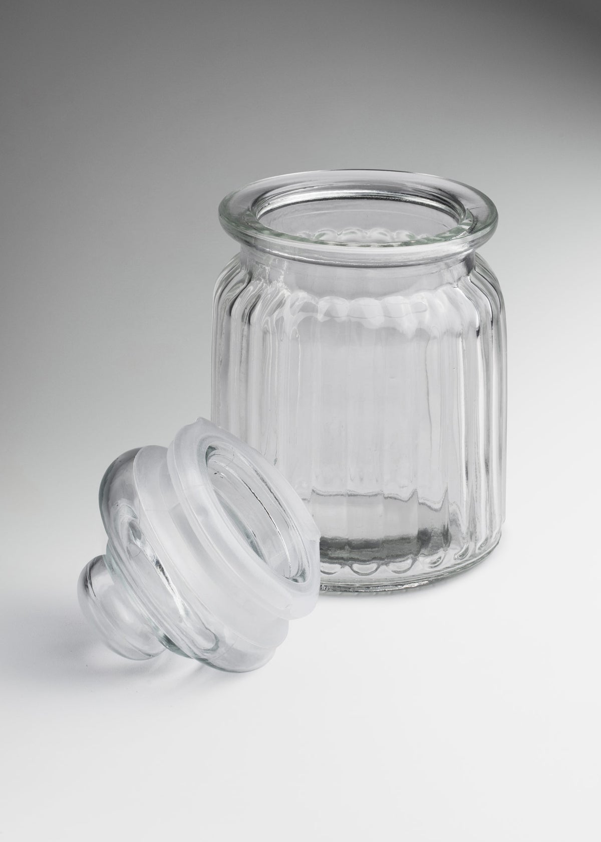 Frasco de vidrio estriado con tapa hermética para vela 300 y 650 ml — imagen de producto