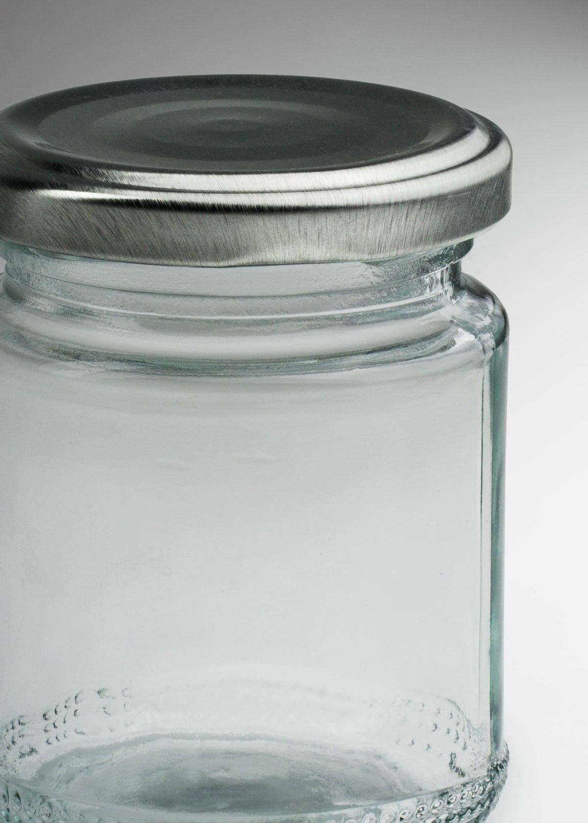 Frascos cilindro de vidrio transparente con tapa plateada de 50 a 500 ml — imagen de producto