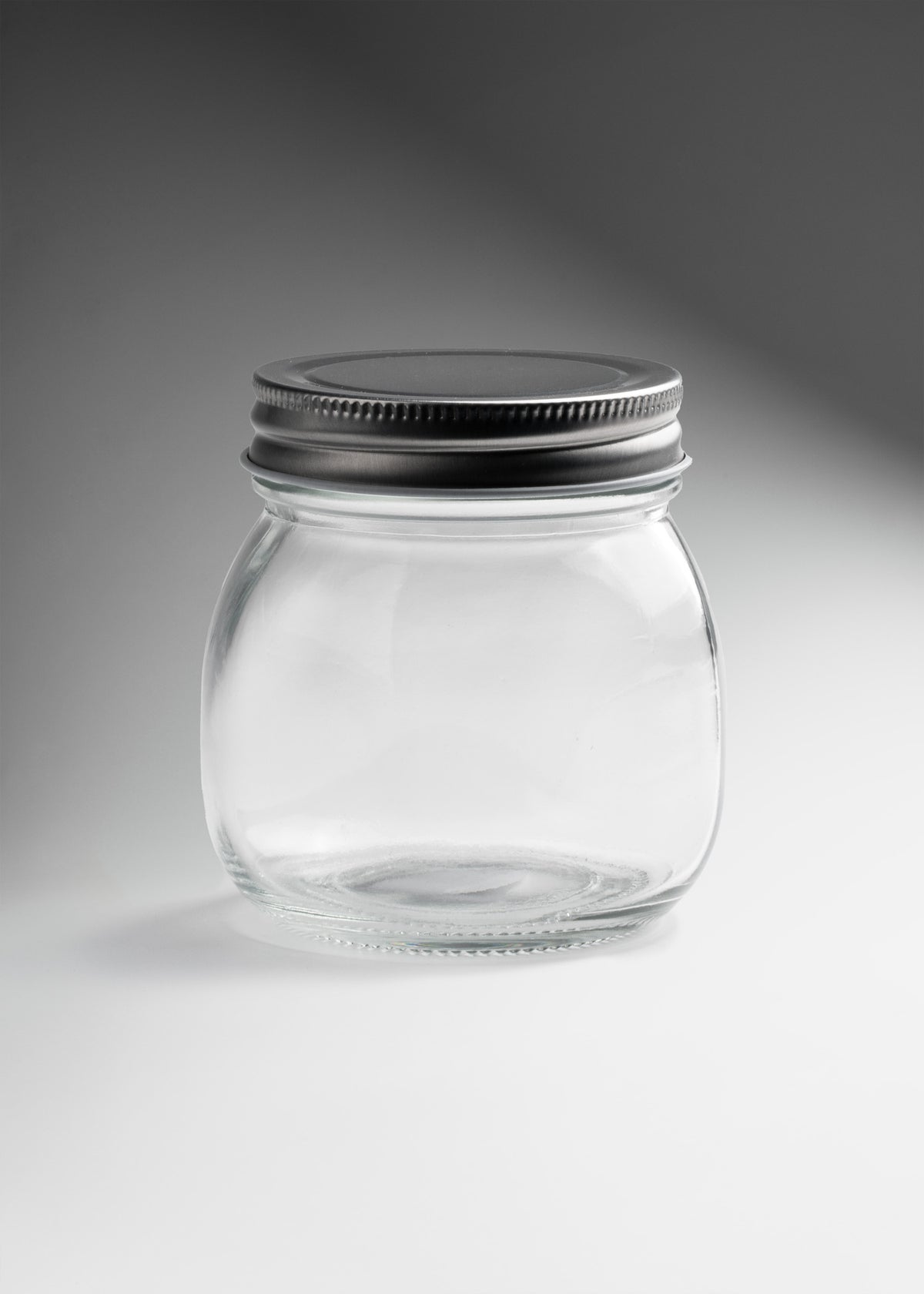 Frascos de vidrio transparente con tapa plata 150, 300, 500 ml y 1 L — imagen de producto