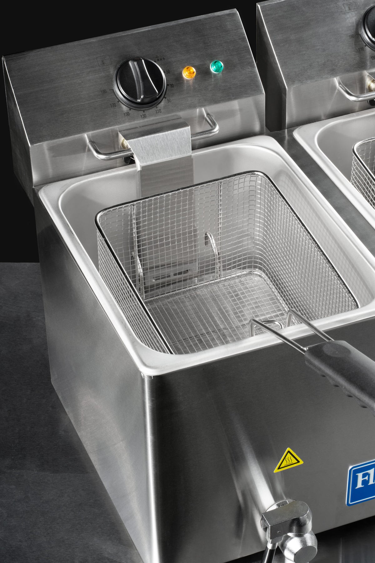 Freidora eléctrica de mesa acero inoxidable plata con doble canastilla de 2 X 8 L — imagen de producto