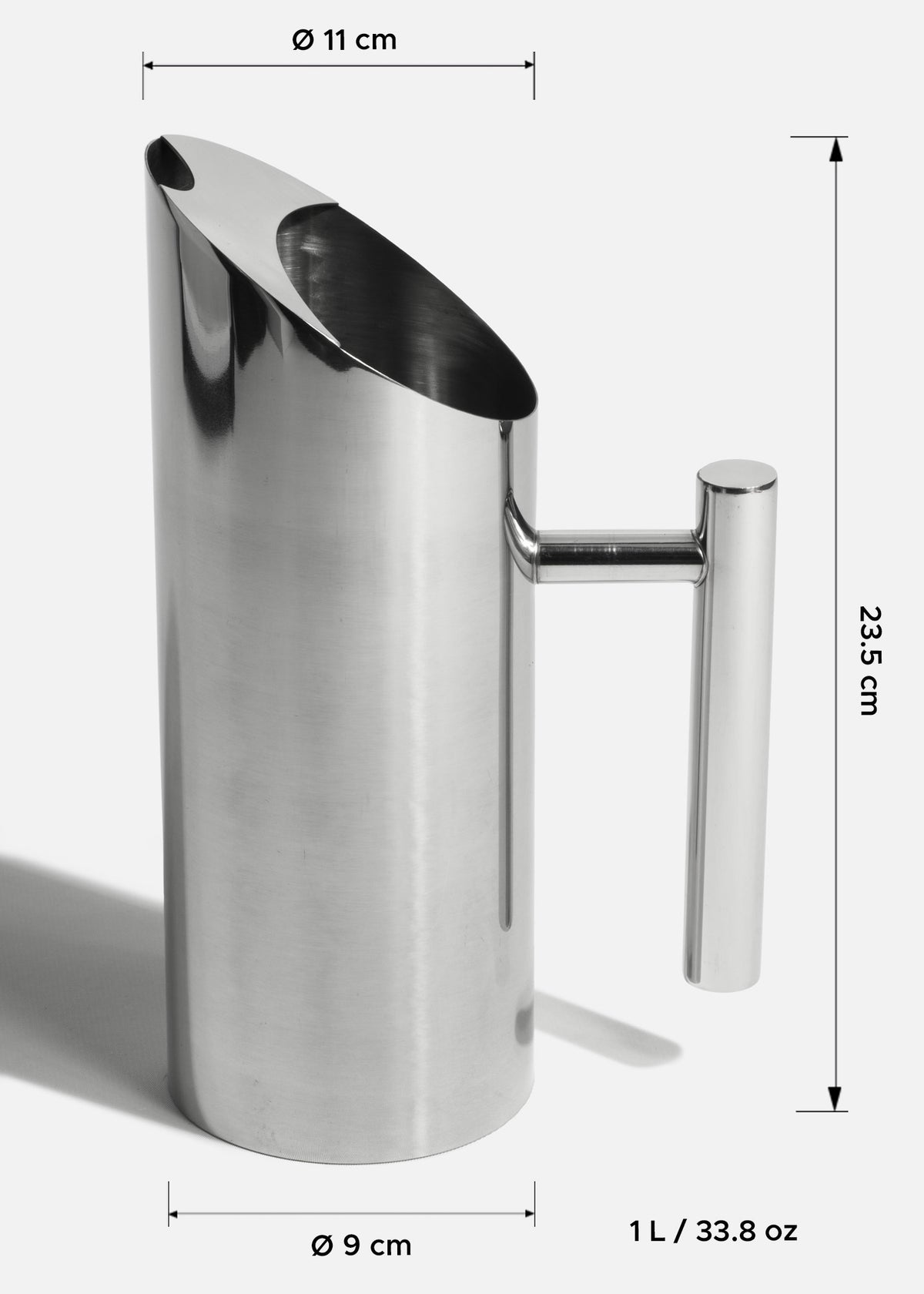Jarra para agua de acero inoxidable plata 1 L — imagen de producto