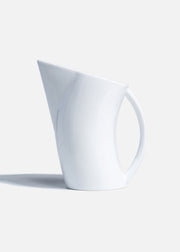 Jarra para crema de porcelana blanco Curve 540 ml — imagen de producto, vista 1