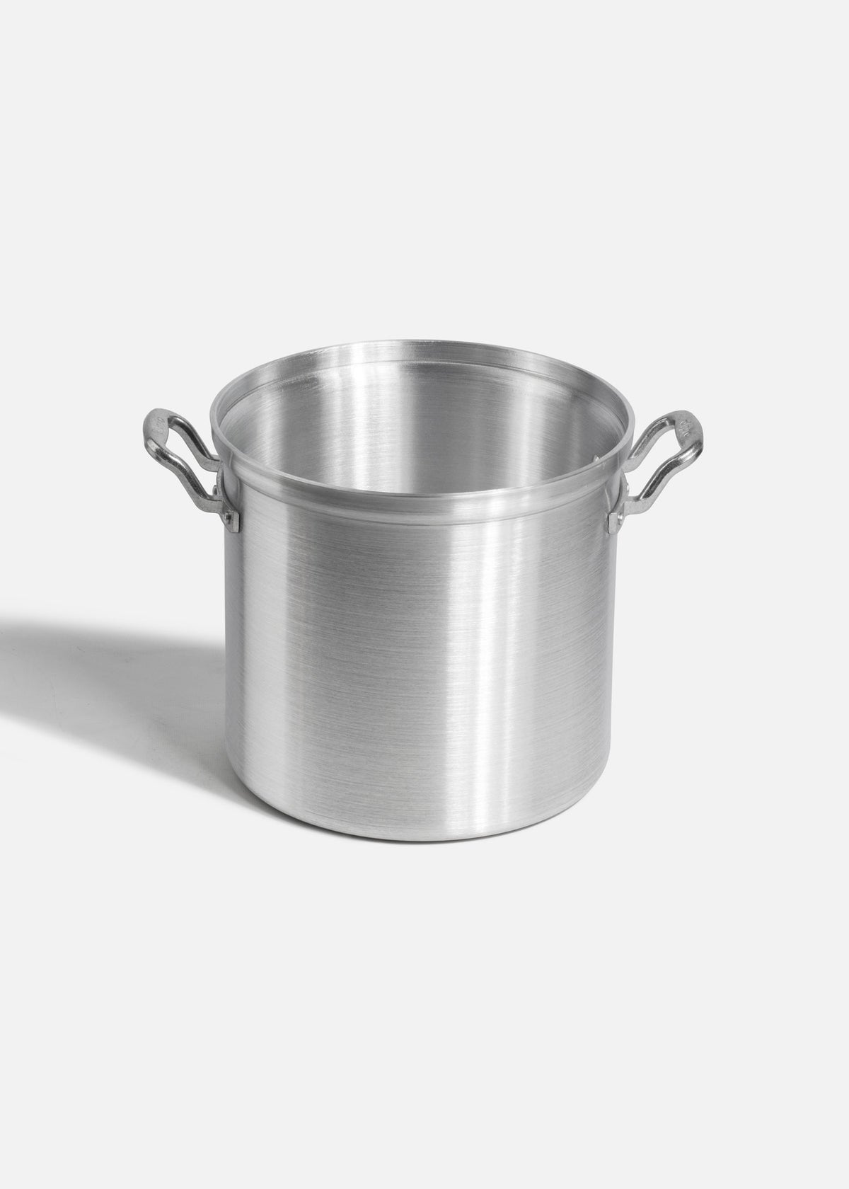 encuentra olla de aluminio maha