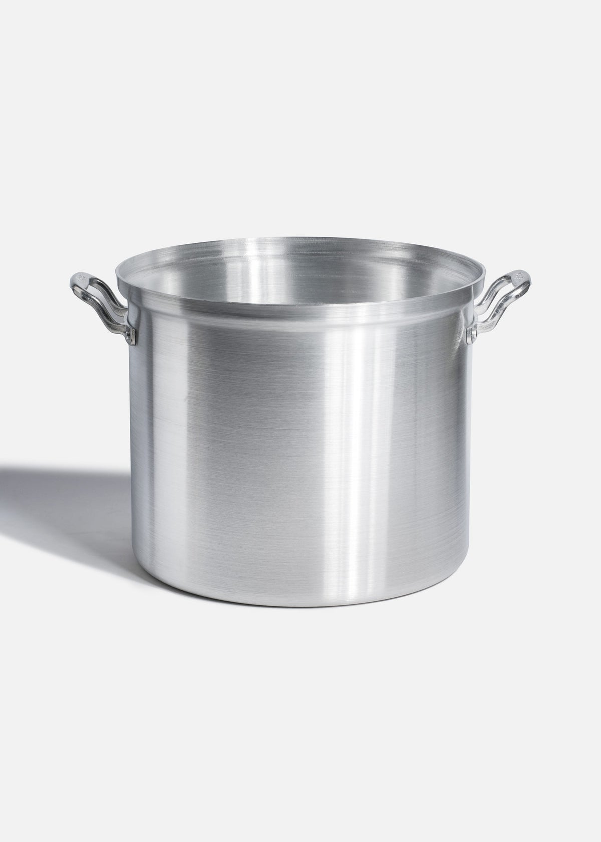 encuentra olla de aluminio maha